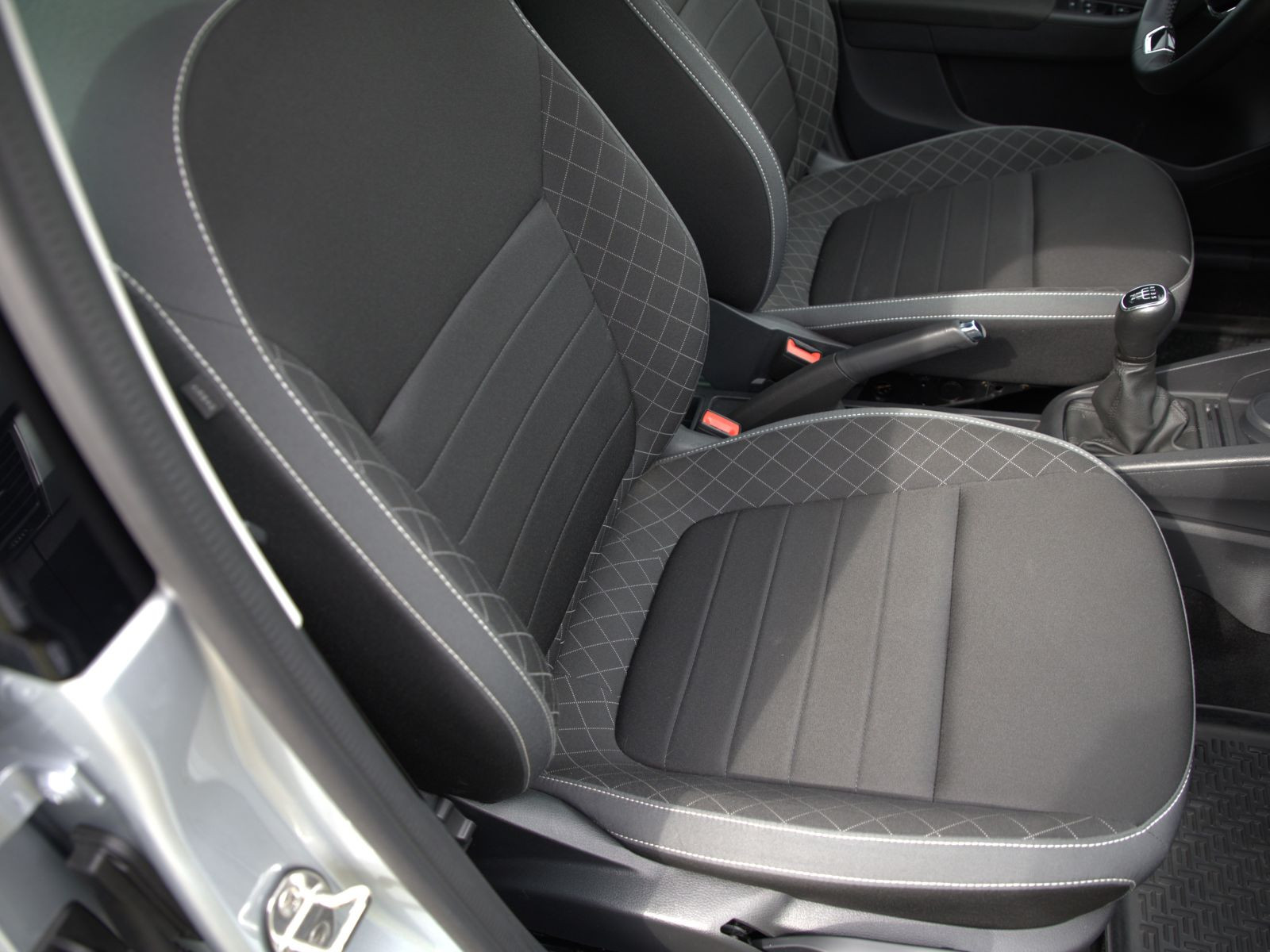 Skoda Fabia Combi Ambition 1.0 TSI GRA Sitzhzg Car Play