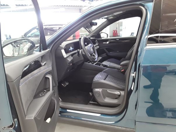Volkswagen Tayron 2.0 TDI DSG R-Line 4Motion, Standheizung, Area View" inkl. Rückfahrkamera, HD-LED-Matrix