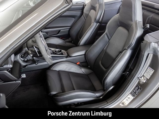 Porsche 992 911 Carrera 4 GTS Cabriolet InnoDrive PDCC