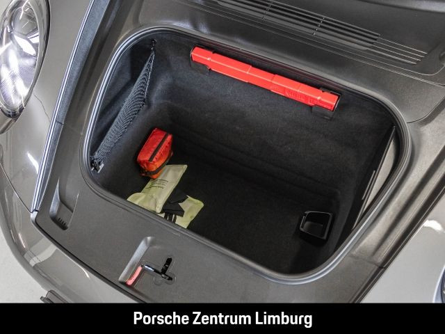 Porsche 992 911 Carrera 4 GTS Cabriolet InnoDrive PDCC