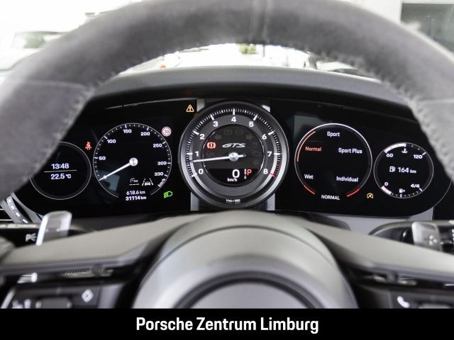 Porsche 992 911 Carrera 4 GTS Cabriolet InnoDrive PDCC