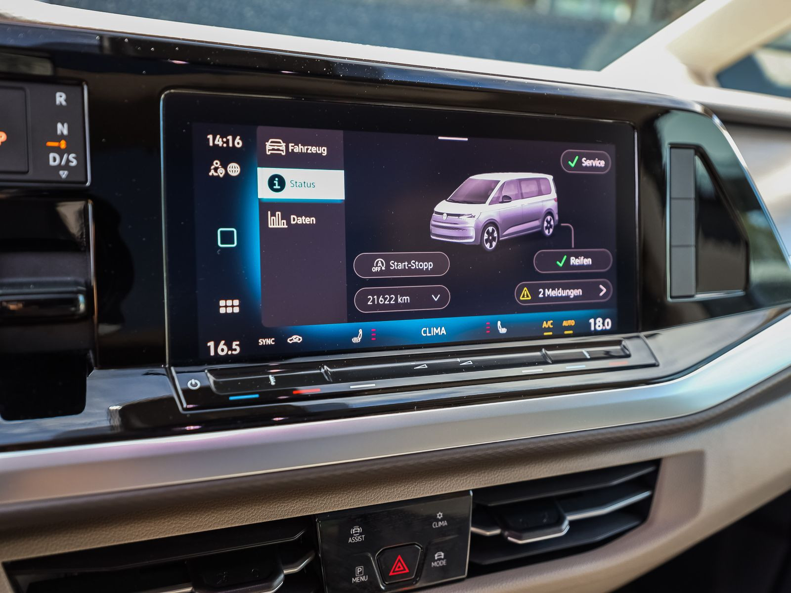Volkswagen T7 Multivan Life 2.0 TDI DSG Navi AHK Panorama