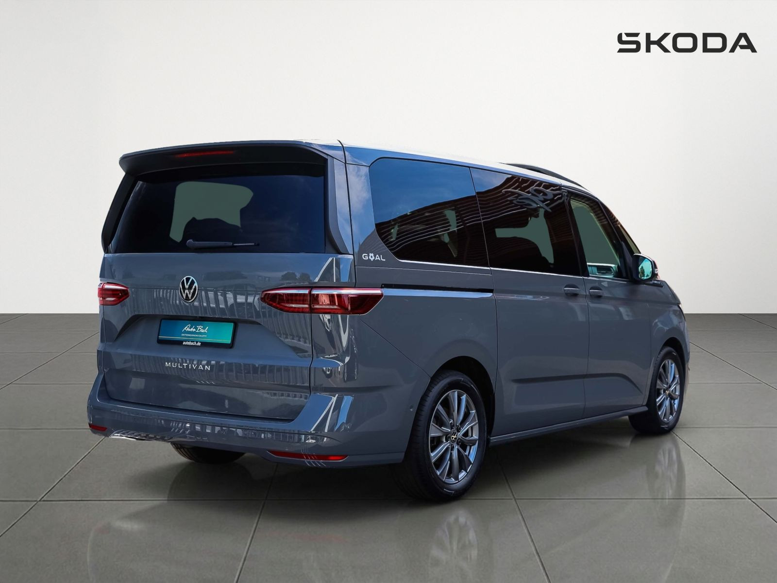 Volkswagen T7 Multivan Life 2.0 TDI DSG Navi AHK Panorama