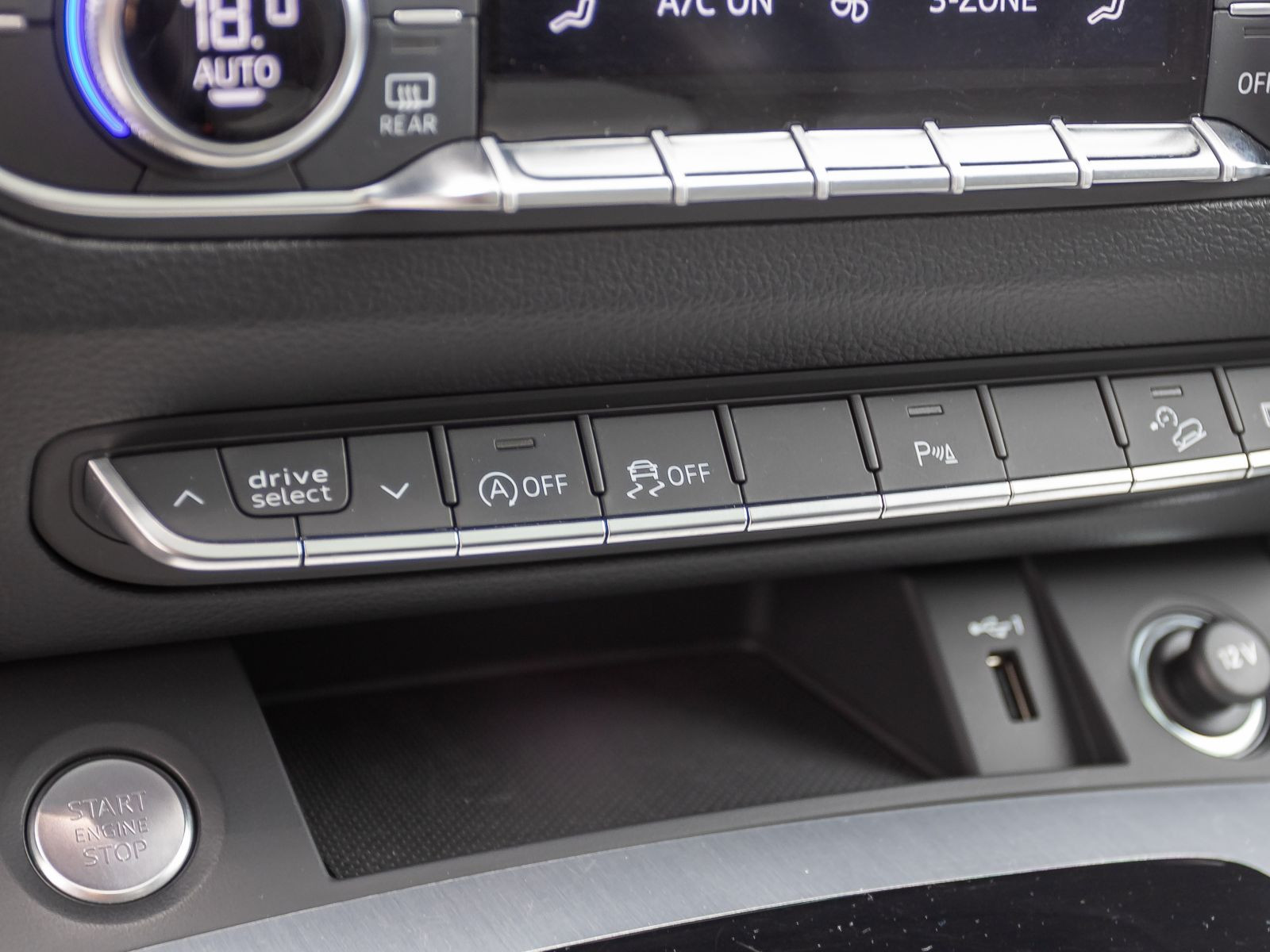 Audi Q5 S line 40TDI qu Stronic Navi Matrix Panorama ACC AHK