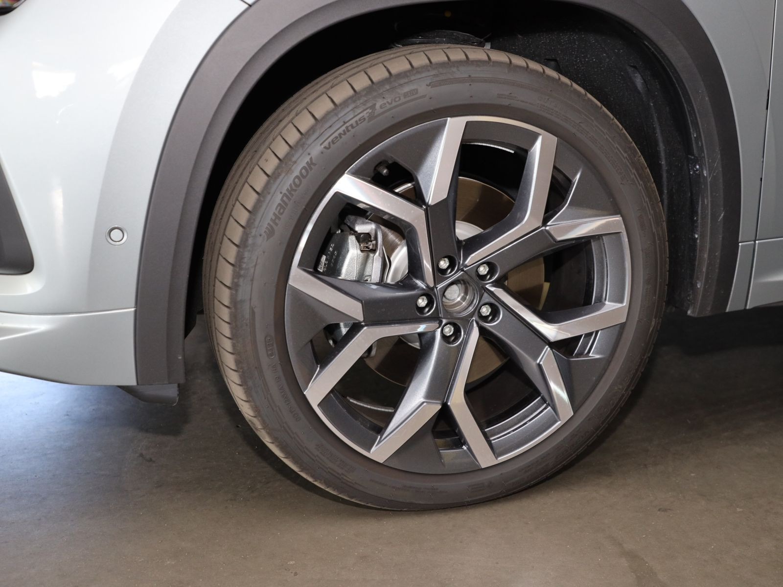 Skoda Kodiaq Sportline 2,0 TDI DSG 4x4 ACC DCC AHK LED