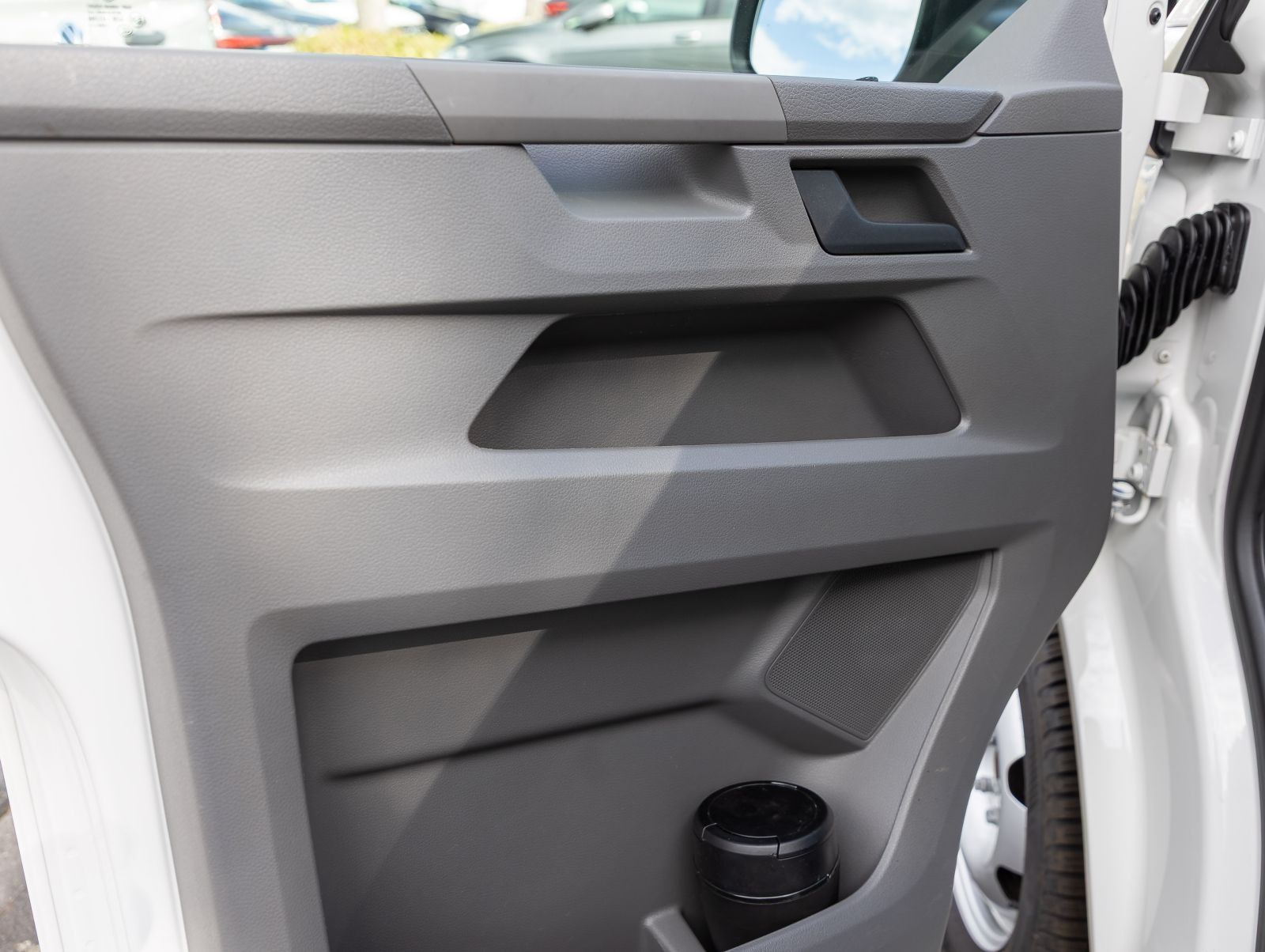 Volkswagen T6.1 Kasten 2.0 TDI DSG 4-Motion kurzer Radstand, Navi, LED, Rückfahrkamera
