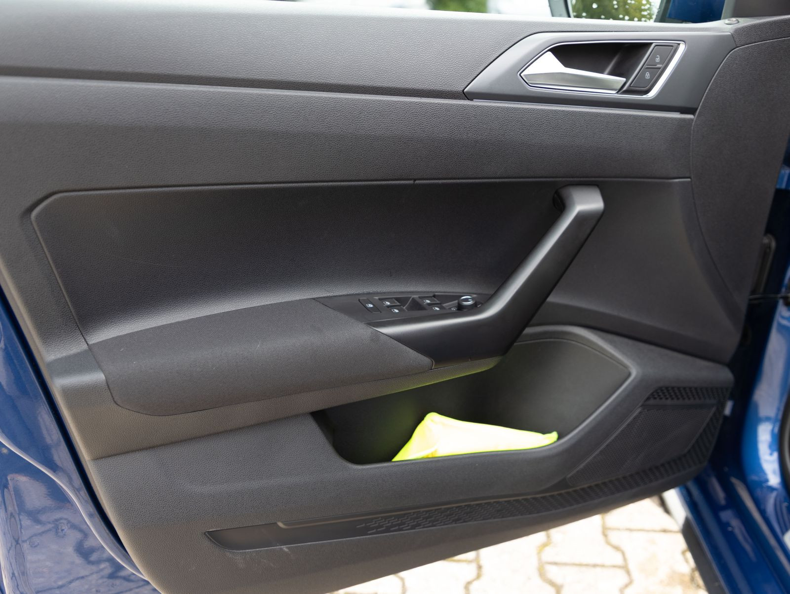 Volkswagen Polo 1.0 TSI DSG R-Line, Panoramadach, LED-Matrix, Navi, Rückfahrkamera