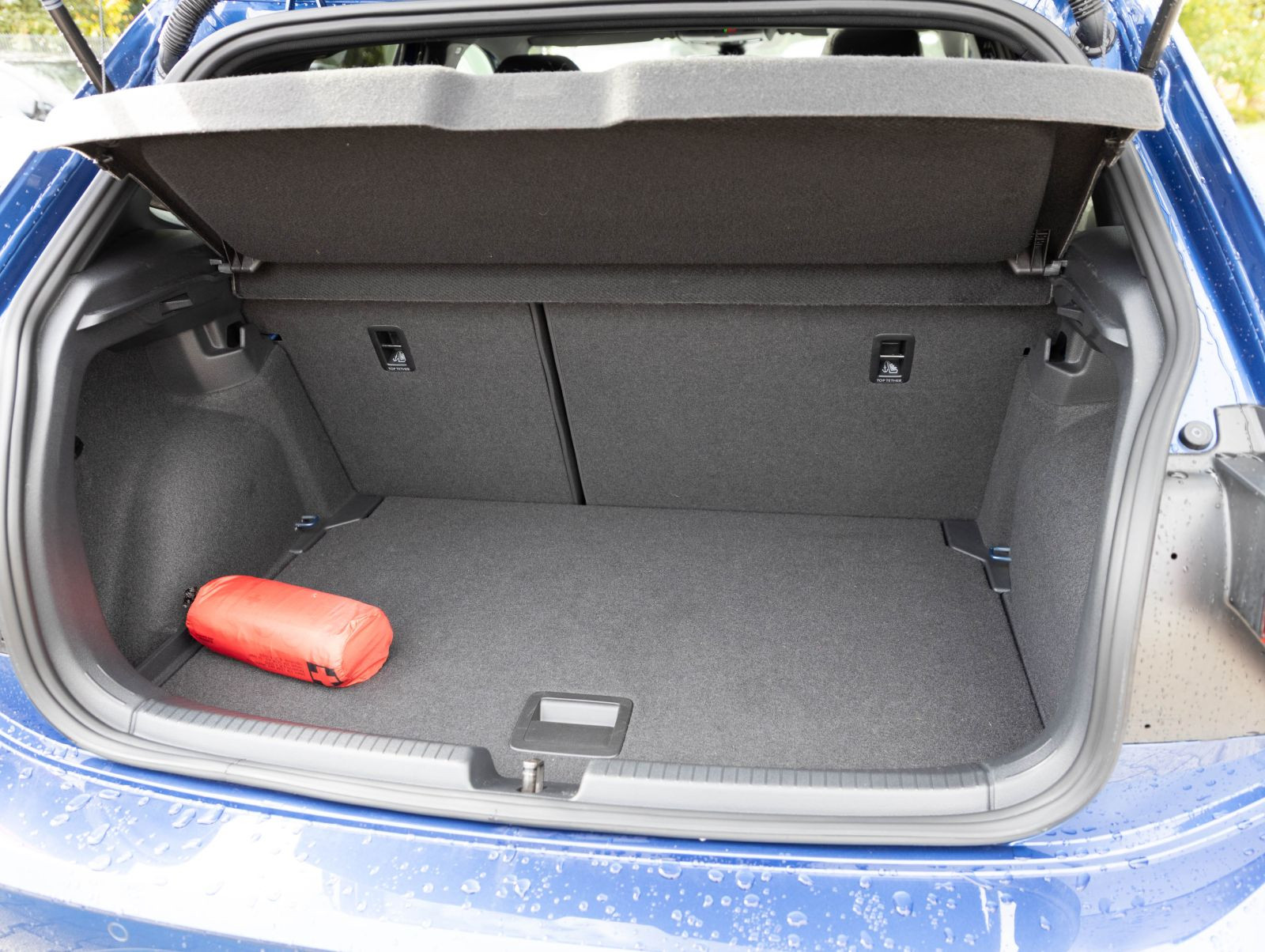 Volkswagen Polo 1.0 TSI DSG R-Line, Panoramadach, LED-Matrix, Navi, Rückfahrkamera