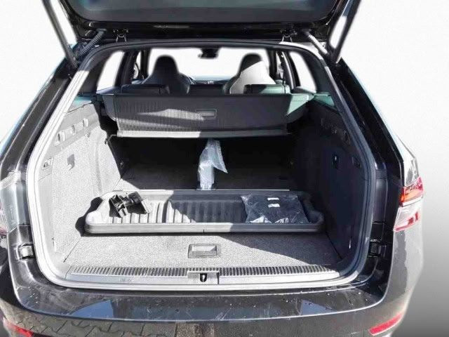 Skoda Superb Combi Sportline 2.0 TDI DSG LED Sitzhzg