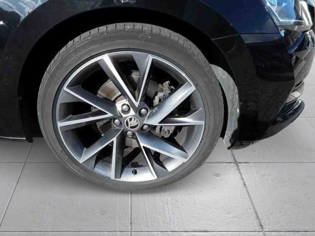 Skoda Superb Combi Sportline 2.0 TDI DSG LED Sitzhzg