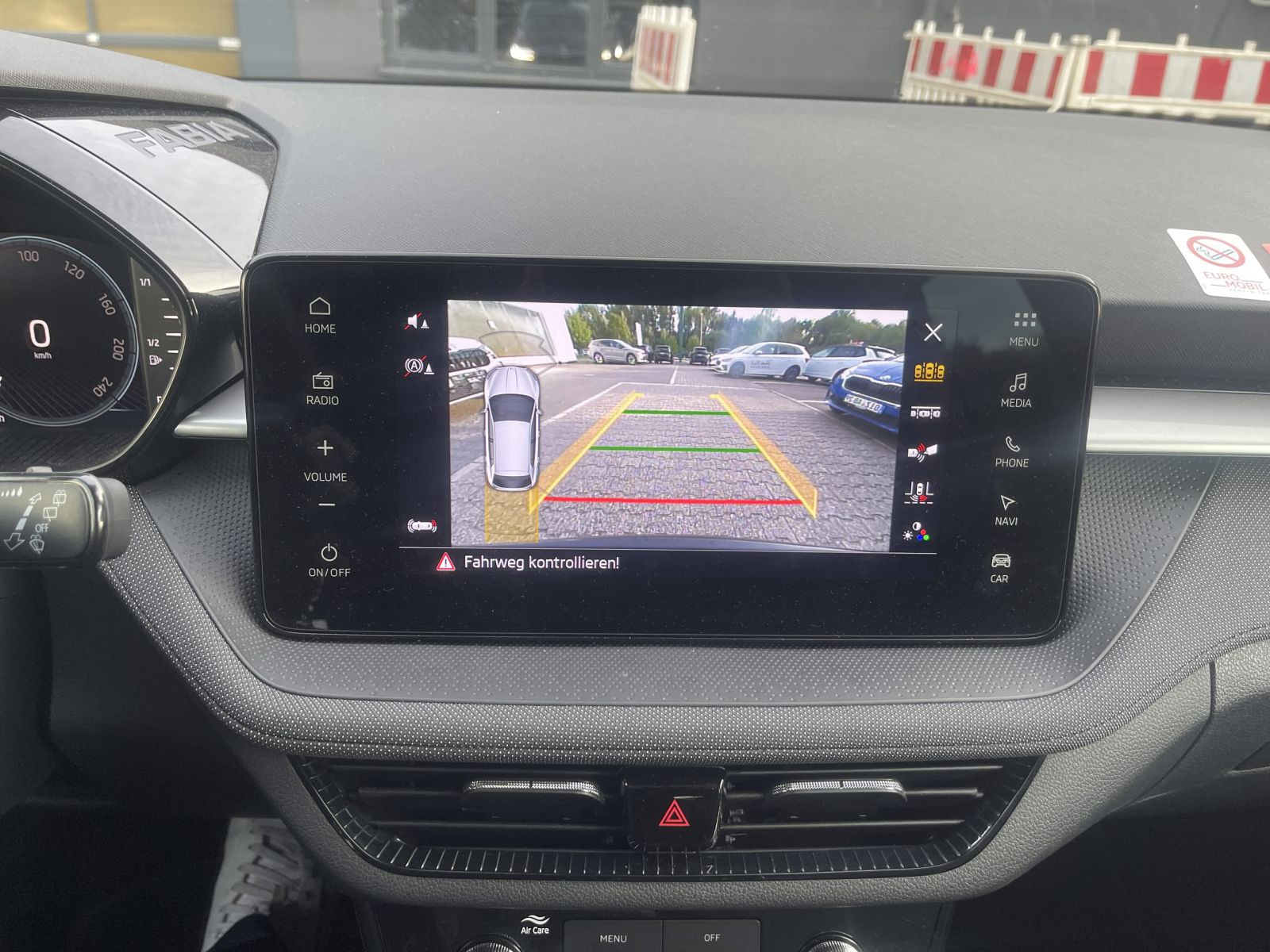 Skoda Fabia Tour 1.0 TSI DSG EPH GRA Navi LED Car Play