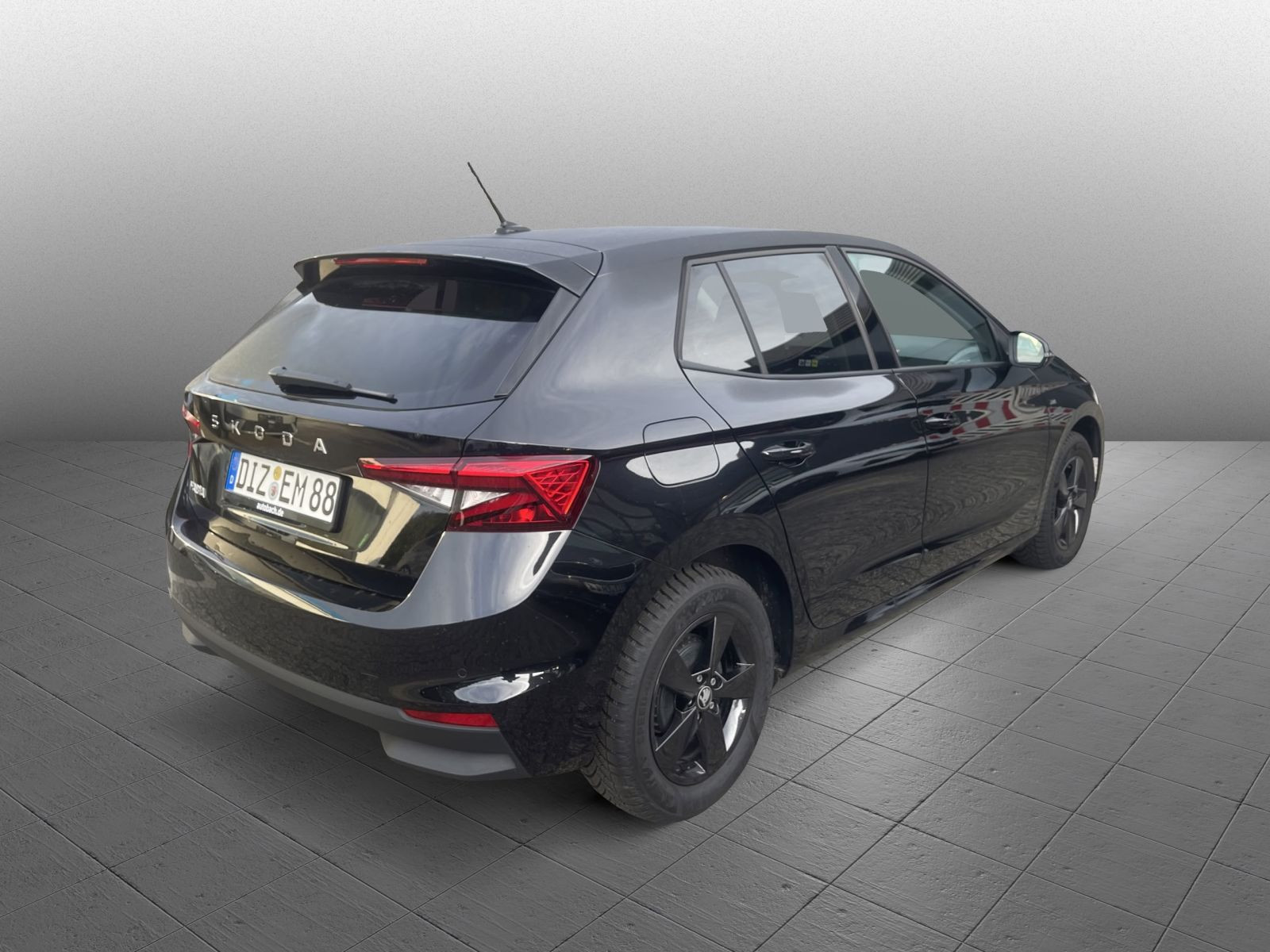 Skoda Fabia Tour 1.0 TSI DSG EPH GRA Navi LED Car Play
