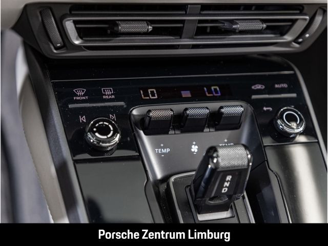Porsche 992 911 Carrera S Cabriolet Sportabgas BOSE