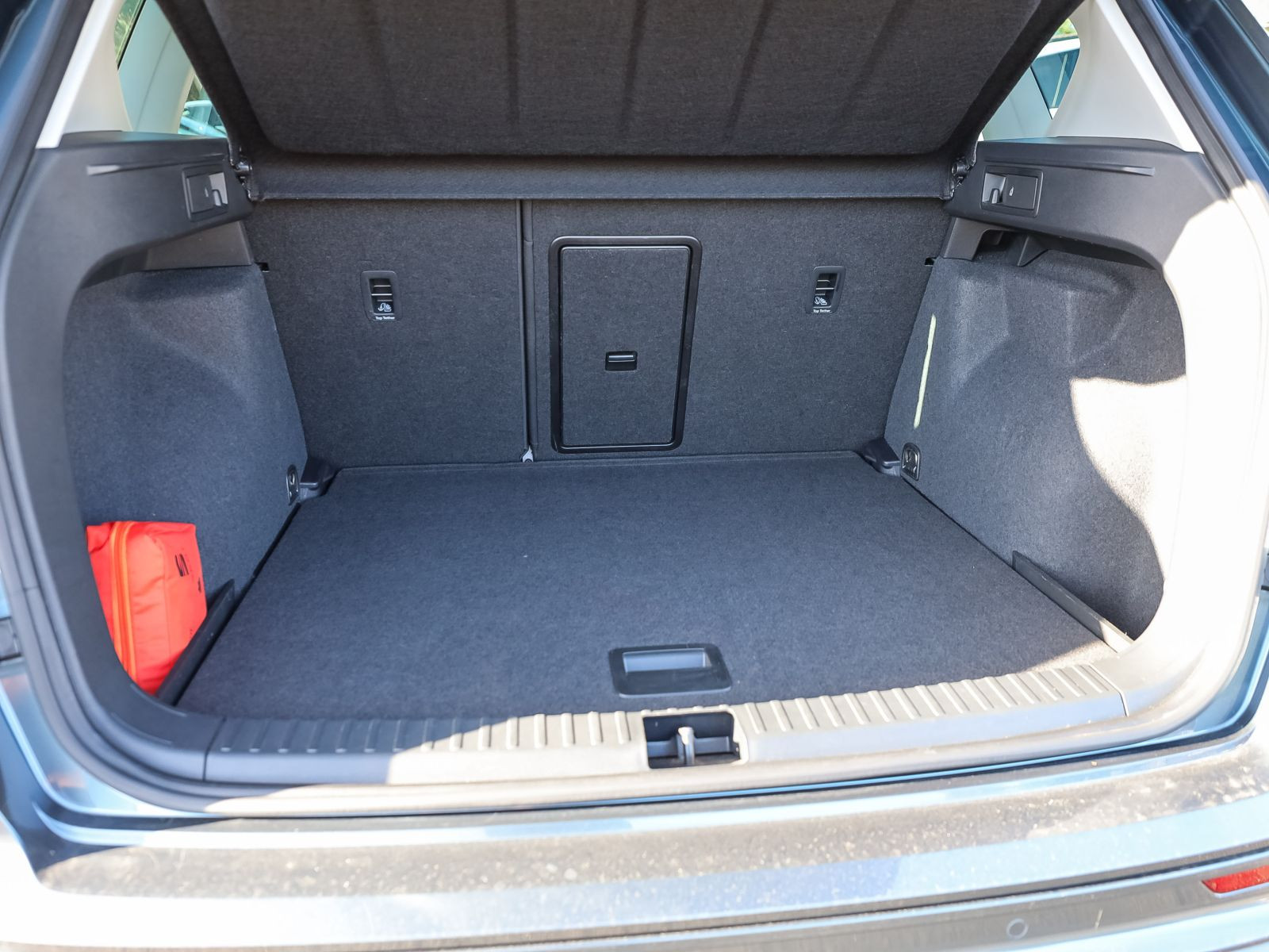Seat Ateca FR 2.0TDI DSG Navi LED ACC EPH CarPlay AHK