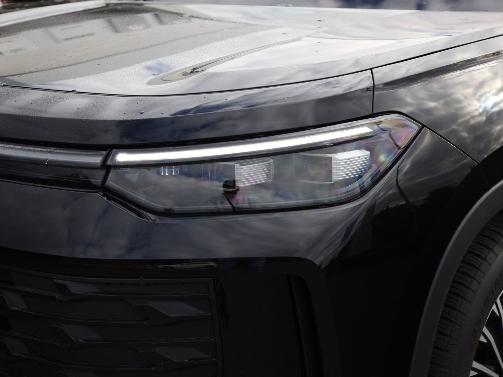 Volkswagen Tayron Life 1.5 eTSI DSG, AHK, Standheizung, Soundsystem, Navi, LED