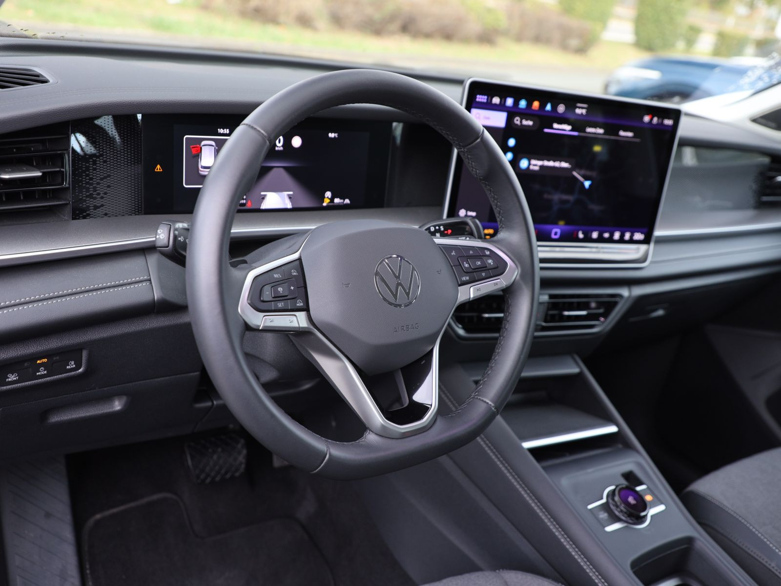 Volkswagen Tayron Life 1.5 eTSI DSG, AHK, Standheizung, Soundsystem, Navi, LED