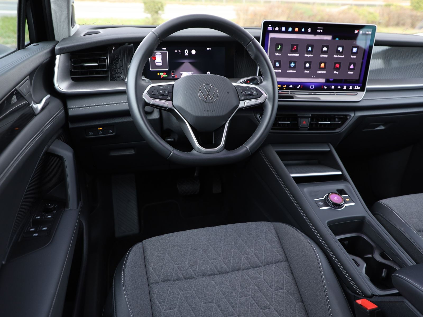 Volkswagen Tayron Life 1.5 eTSI DSG, AHK, Standheizung, Soundsystem, Navi, LED
