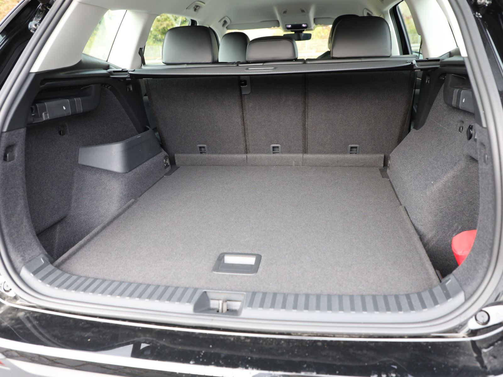Volkswagen Tayron Life 1.5 eTSI DSG, AHK, Standheizung, Soundsystem, Navi, LED