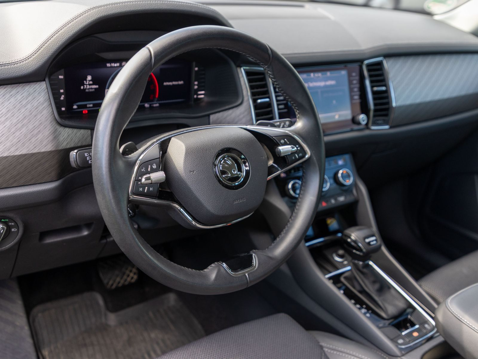 Skoda Kodiaq Style 2.0TDI 4x4 DSG ACC Navi AHK EPH LED