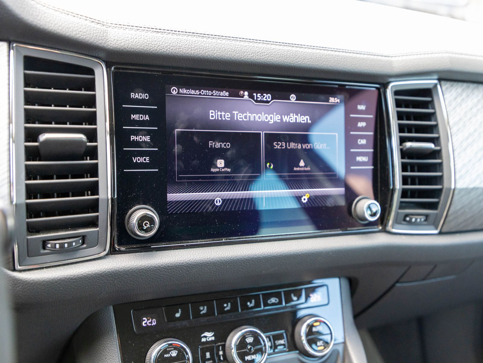 Skoda Kodiaq Style 2.0TDI 4x4 DSG ACC Navi AHK EPH LED