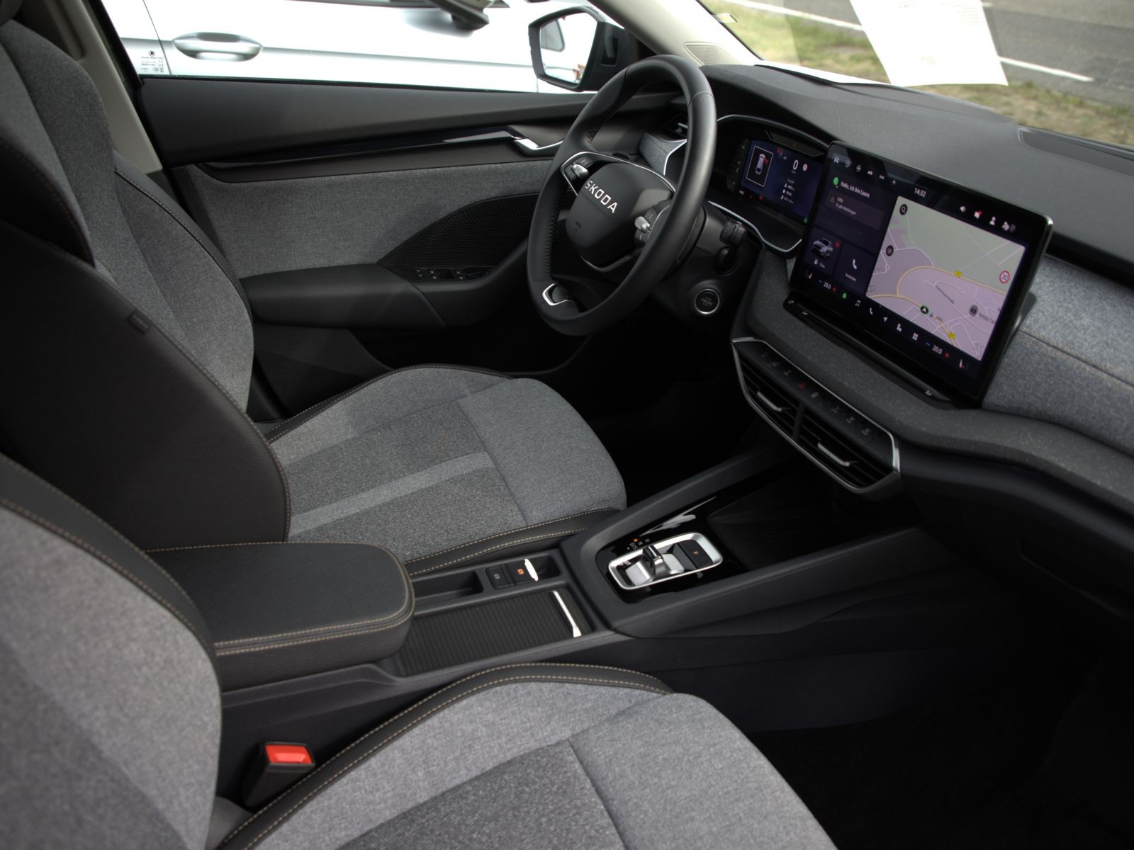 Skoda Octavia Combi Tour 2.0 TDI Matrix HUD Canton ACC