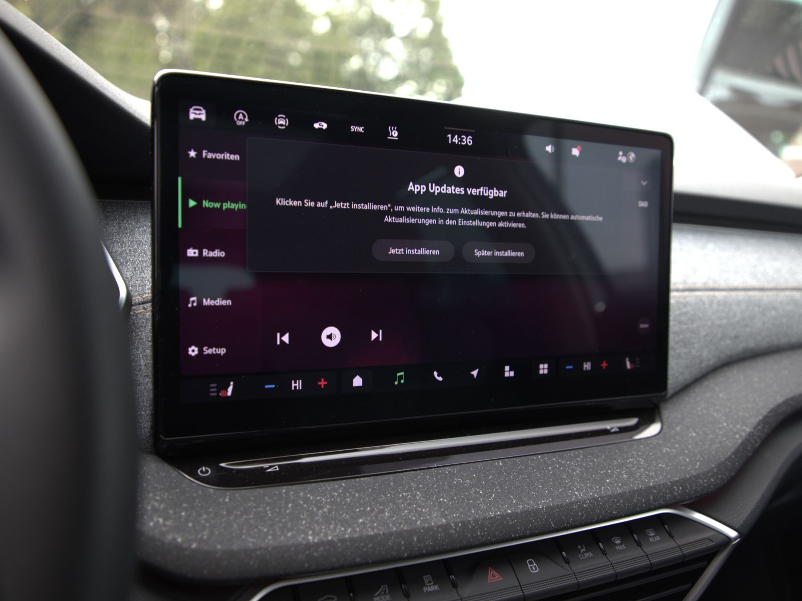 Skoda Octavia Combi Tour 2.0 TDI Navi Matrix HUD ACC