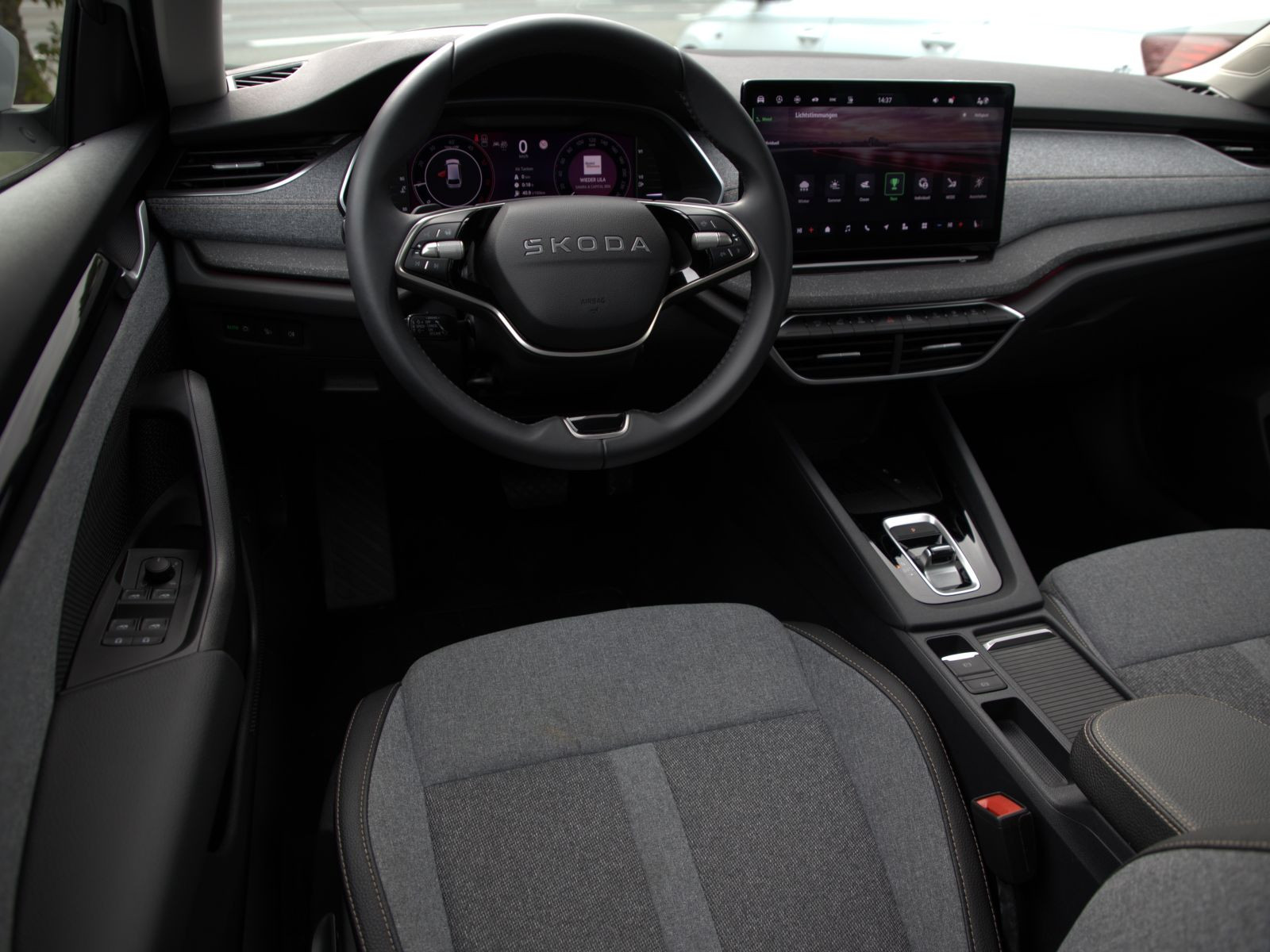 Skoda Octavia Combi Tour 2.0 TDI Navi Matrix HUD ACC