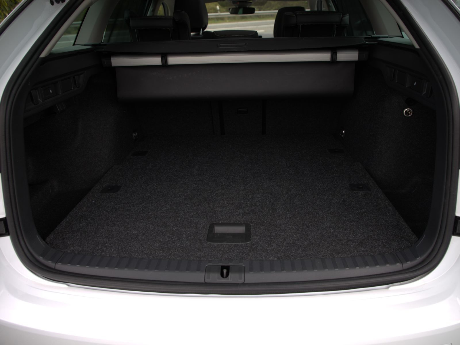 Skoda Octavia Combi Tour 2.0 TDI Navi Matrix HUD ACC