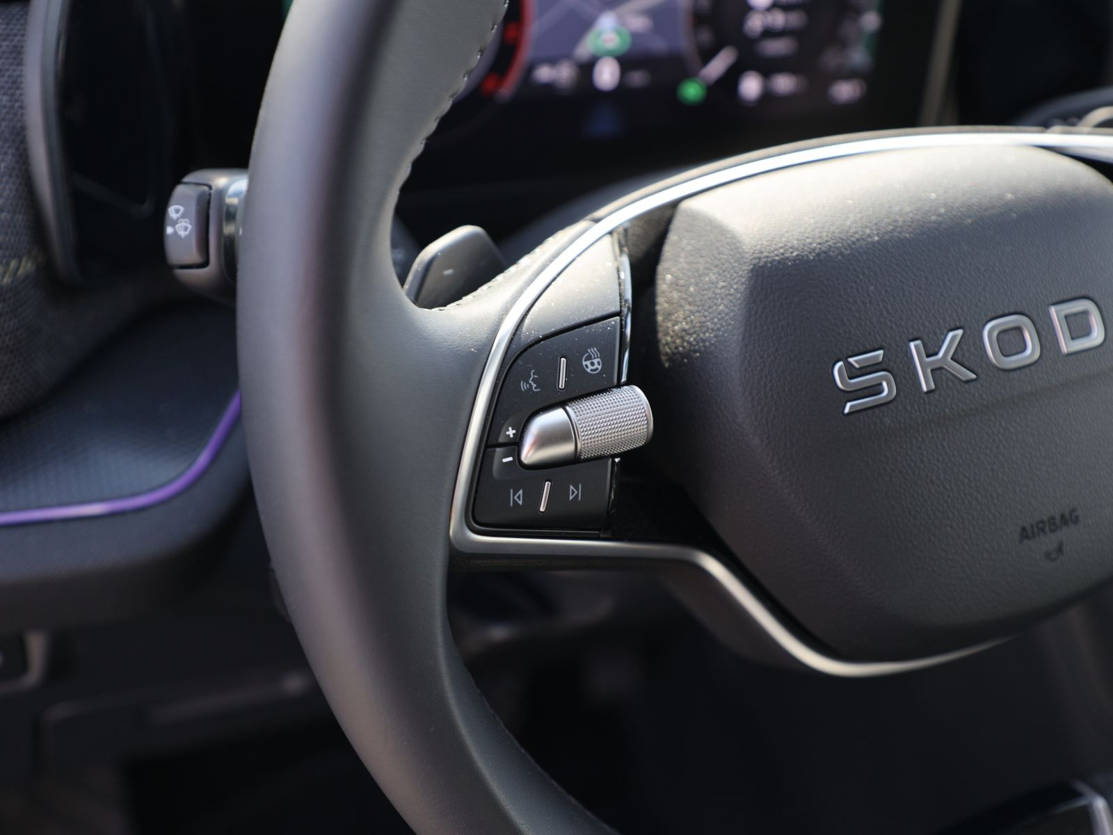 Skoda Kodiaq Selection 2.0 TDI DSG 4x4 Navi AHK ACC