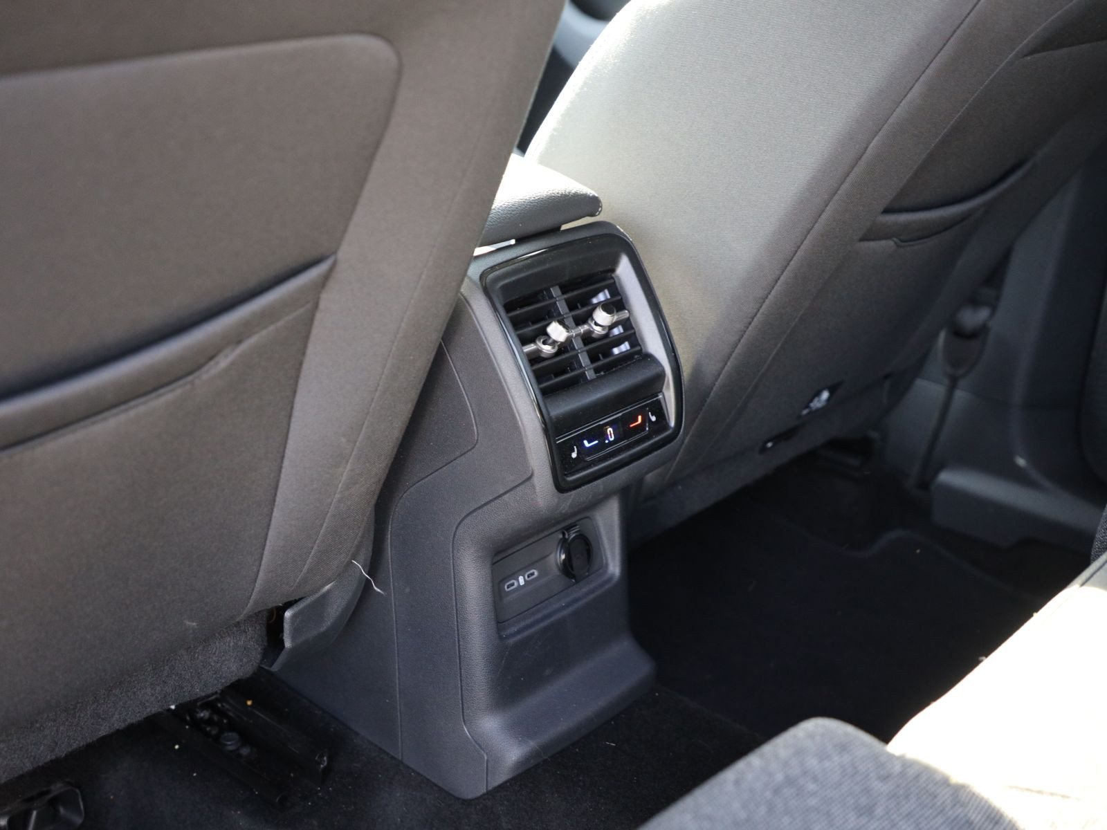 Skoda Kodiaq Selection 2.0 TDI DSG 4x4 Navi AHK ACC