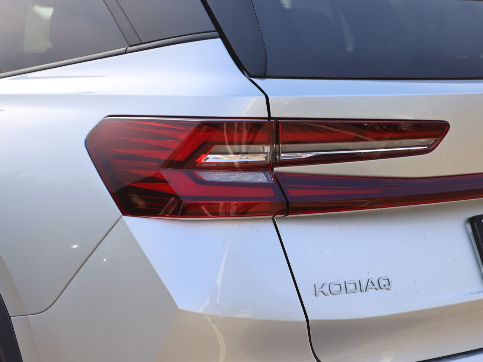 Skoda Kodiaq Selection 2.0 TDI DSG 4x4 Navi AHK ACC