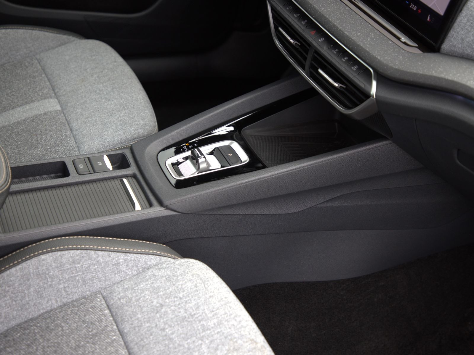 Skoda Octavia Combi Tour 2.0 TDI DSG Navi ACC EPH