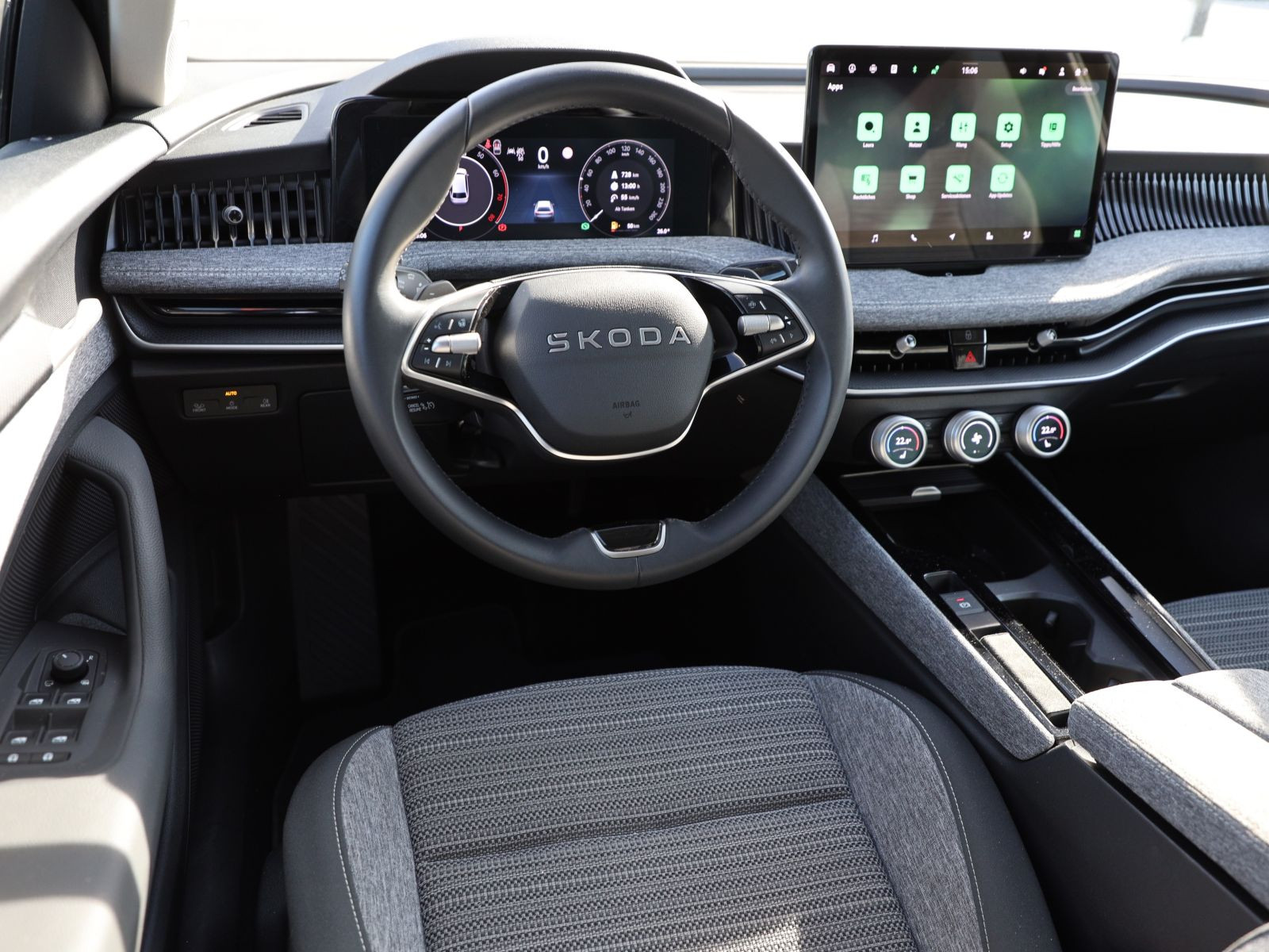 Skoda Superb Combi Selection 2.0 TSI DSG 4X4 Navi HuD