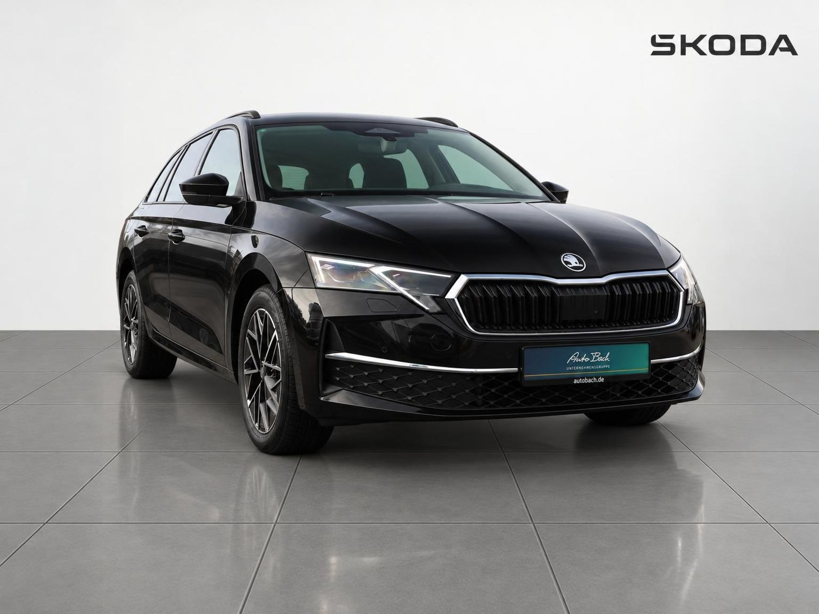 Skoda Octavia Combi Tour 2.0TDI 110kW DSG Navi ACC