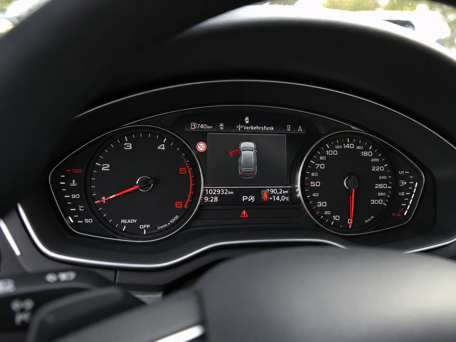 Audi A4 Avant 30TDI Stronic Navi LED ACC EPH AHK