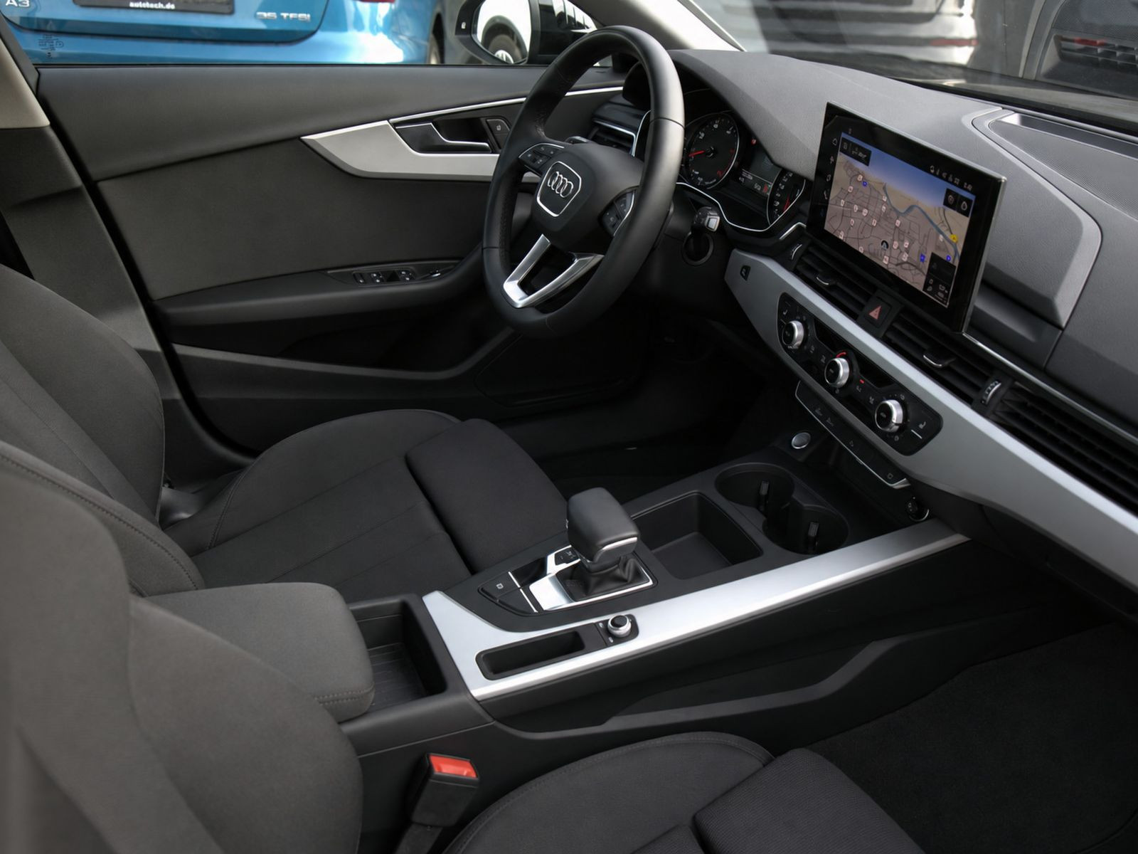 Audi A4 Avant 30TDI Stronic Navi LED ACC EPH AHK