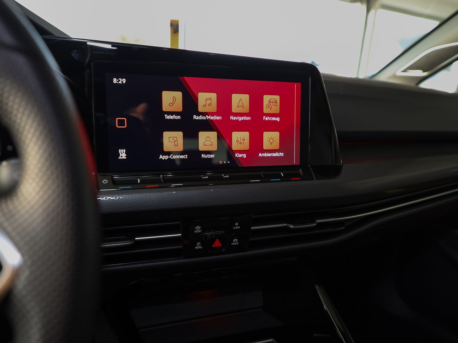 Volkswagen Golf VIII GTI 2.0TSI Navi LED Standhzg Panorama AHK