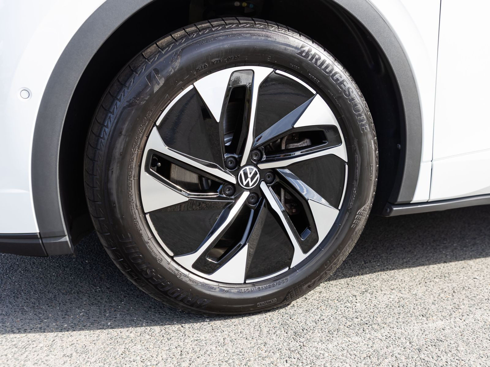Volkswagen ID.5 Pro Performance, AHK, LED, Rückfahrkamera, App-Connect