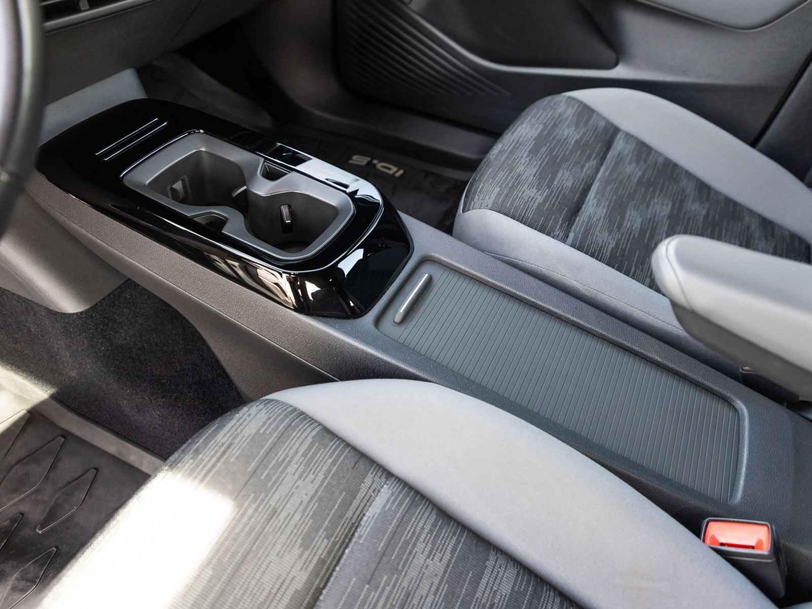 Volkswagen ID.5 Pro Performance, AHK, LED, Rückfahrkamera, App-Connect