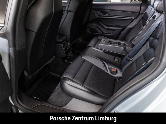 Porsche Taycan 4 Cross Turismo Performancebatterie+ LED