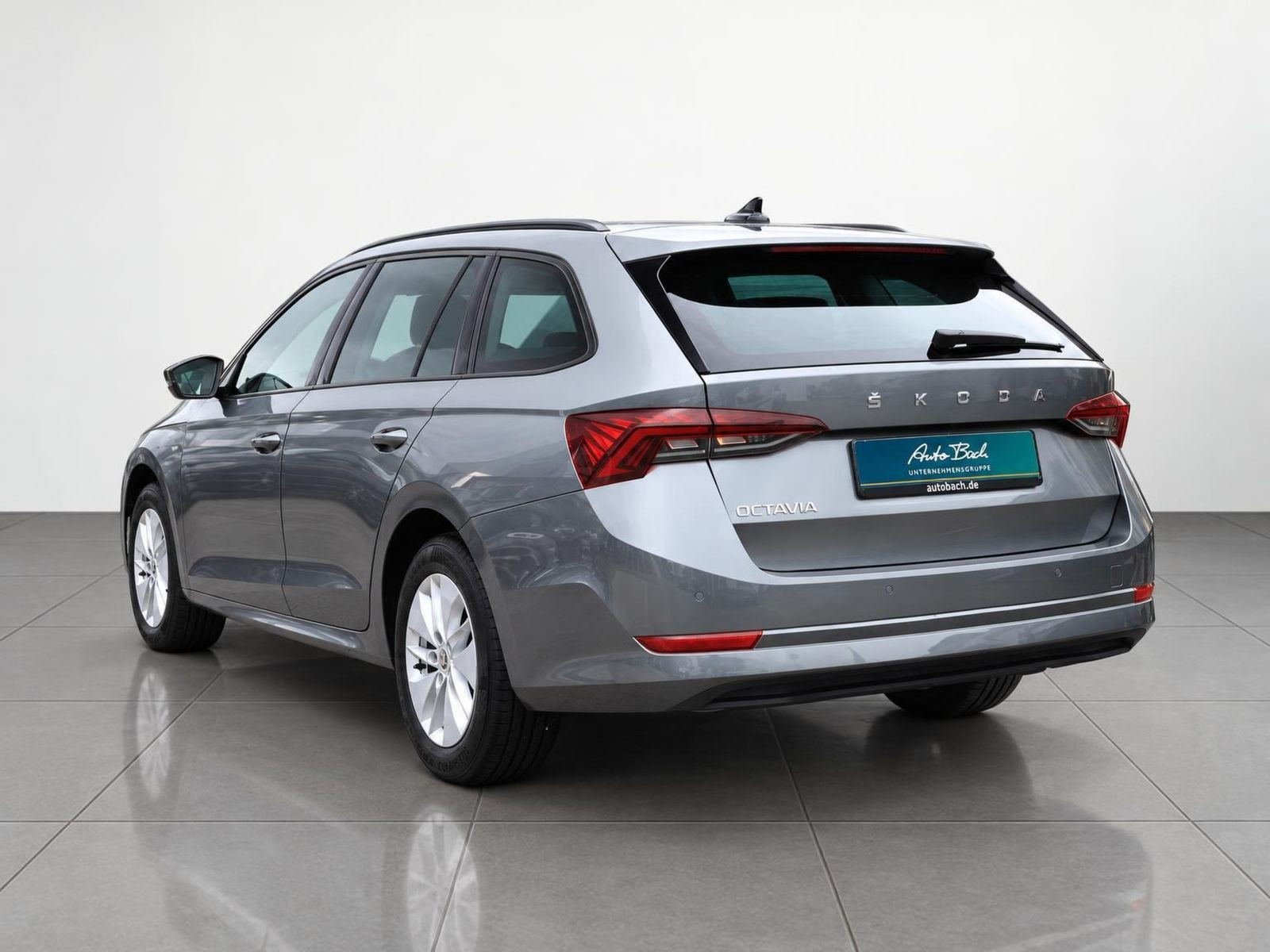 Skoda Octavia Combi Ambition 2.0TDI 110kW Navi AHK EPH 16 Zoll