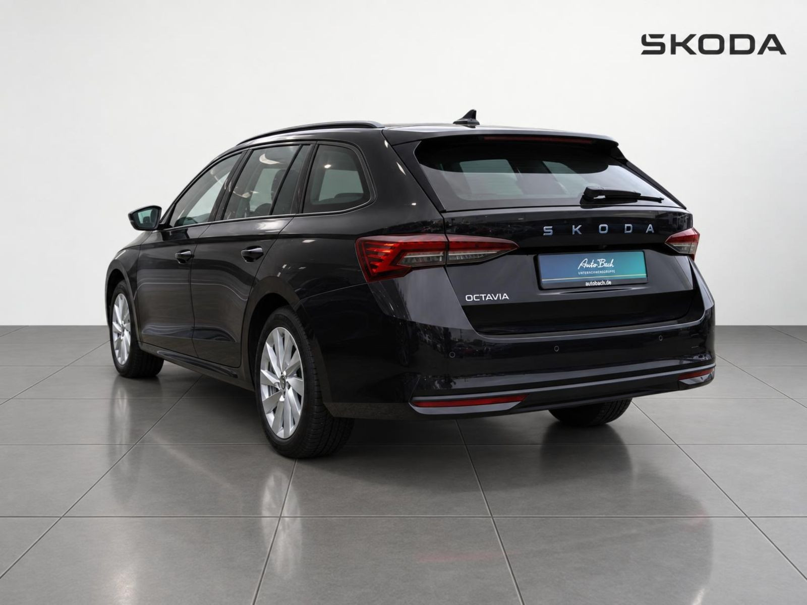 Skoda Octavia Combi Selection 2,0TDI ACC HuD Navi LED