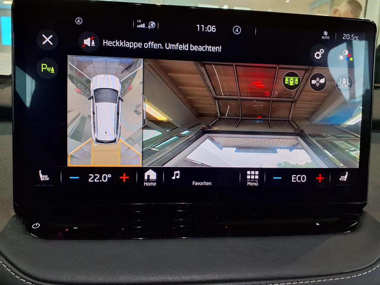 Skoda Enyaq iV HuD Navi LED AHK ACC EPH KESSY