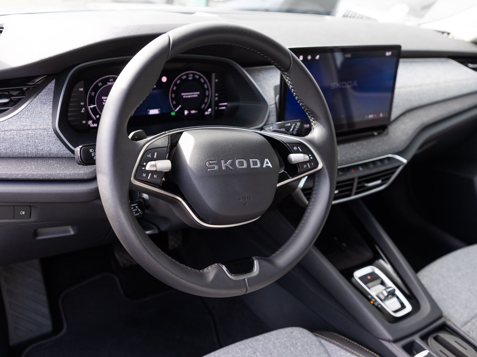 Skoda Octavia Combi Selection 2.0TDI LED ACC AHK Navi