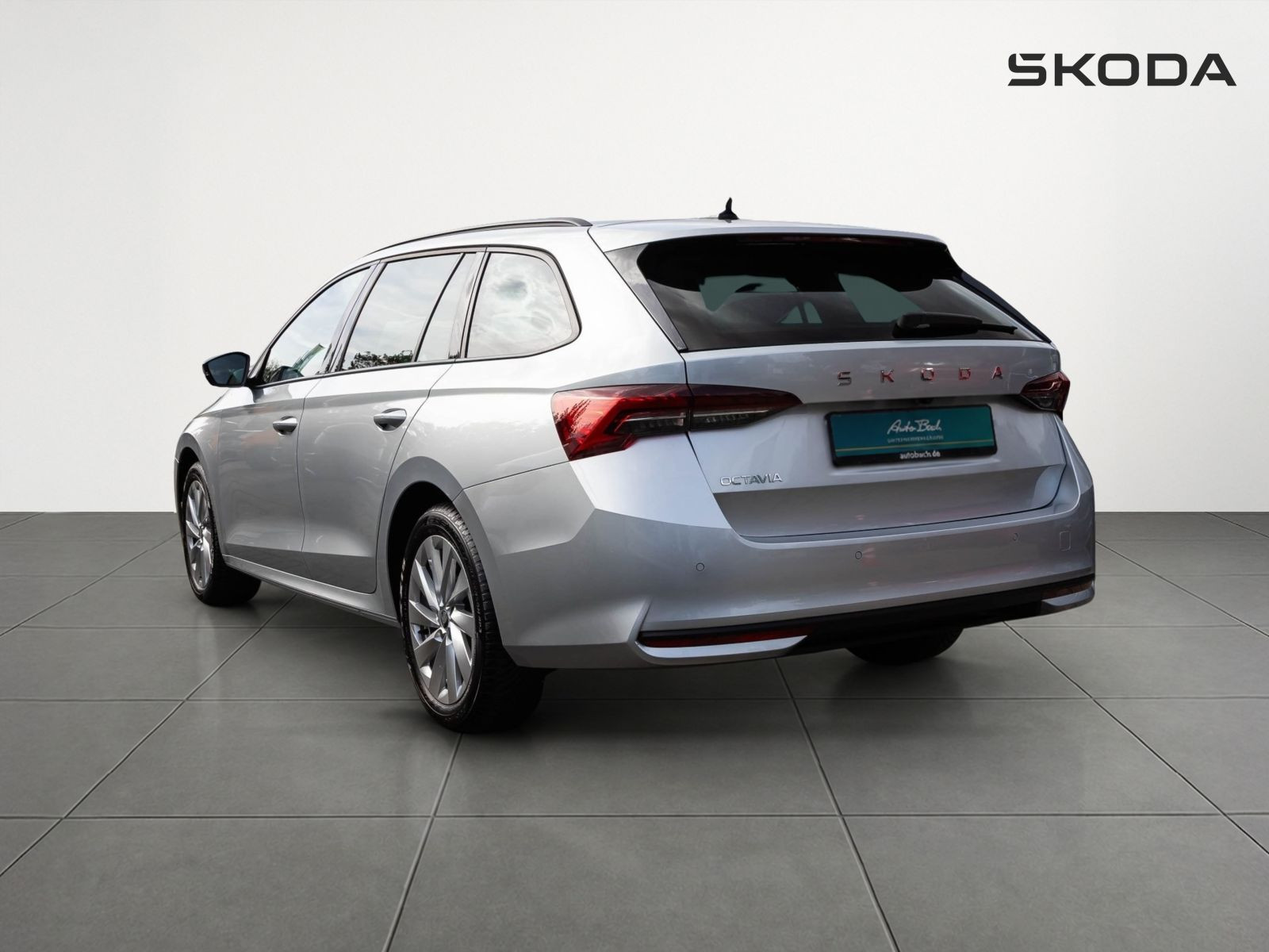 Skoda Octavia Combi Selection 2.0TDI LED ACC AHK Navi