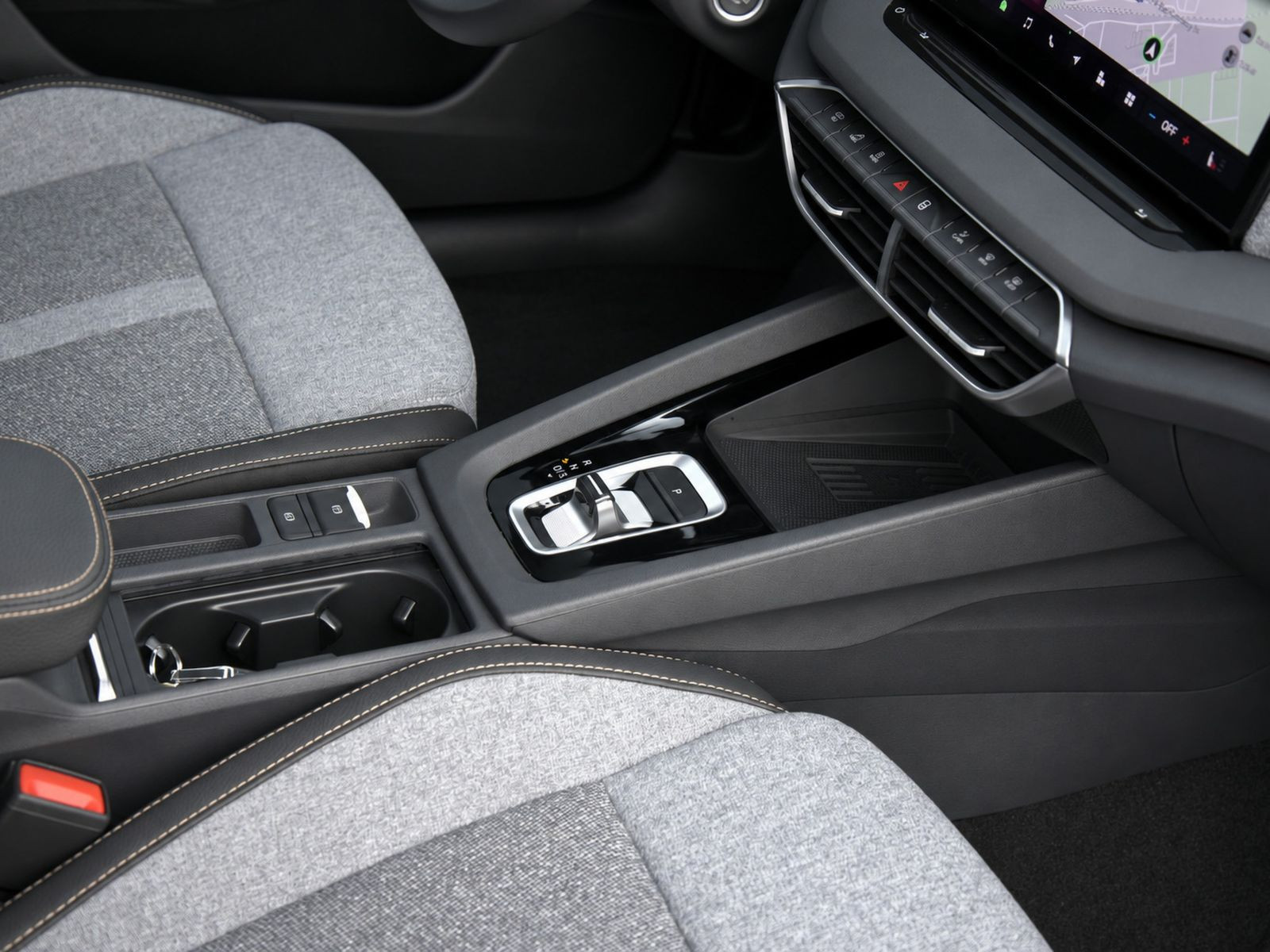 Skoda Octavia Combi Tour 2.0 TDI Navi LED HuD ACC