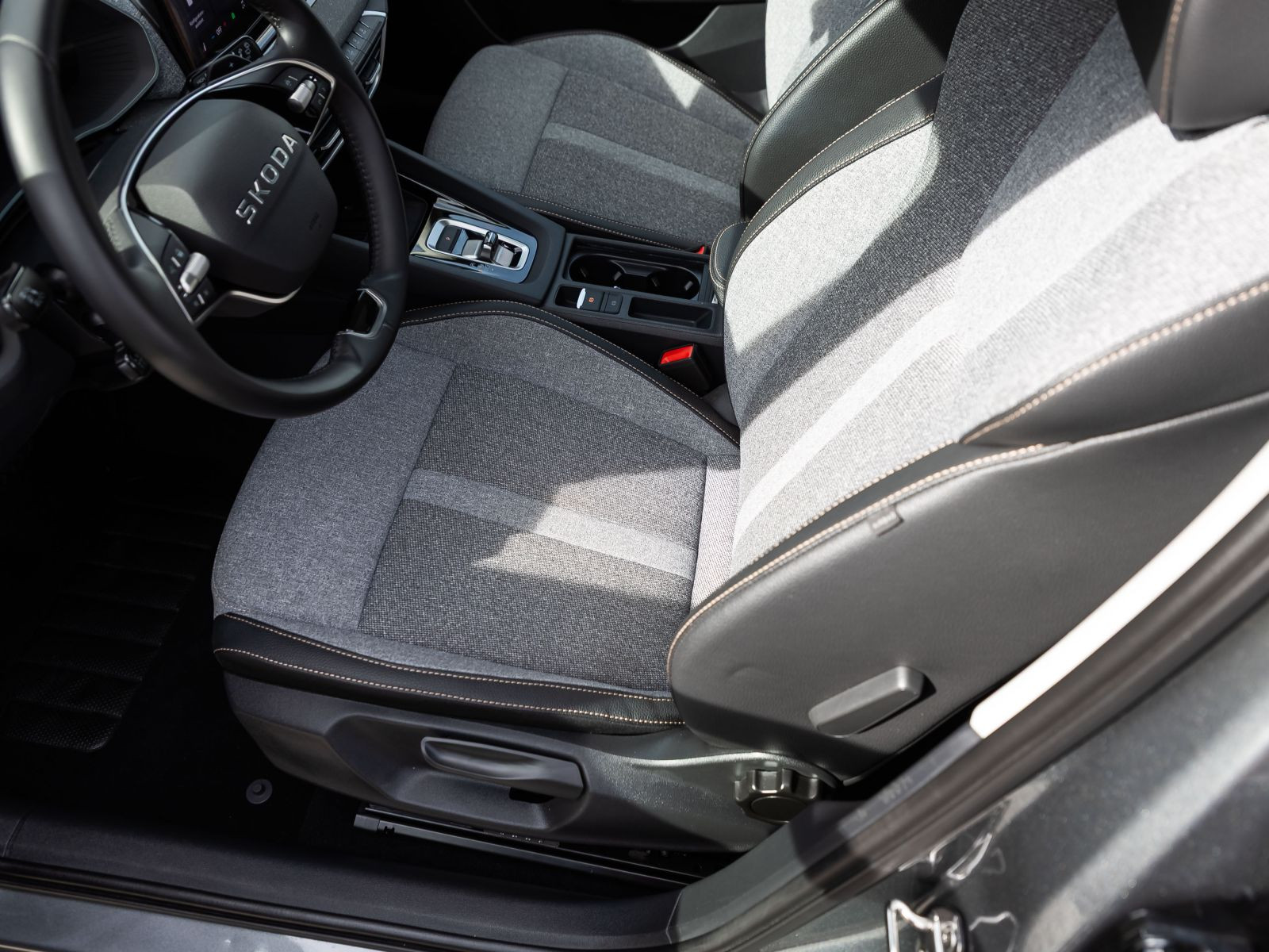 Skoda Octavia Combi Tour 2.0TDI 110kW ACC LED