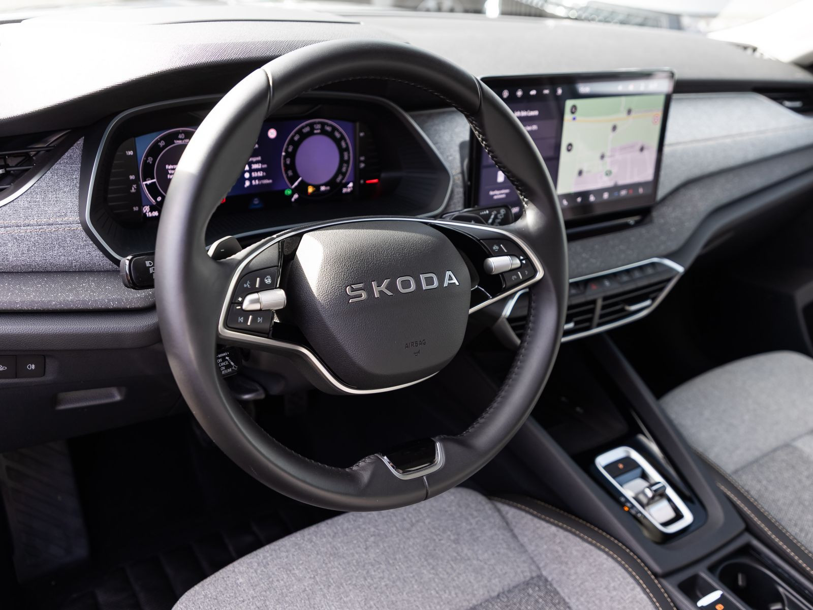 Skoda Octavia Combi Tour 2.0TDI 110kW ACC LED