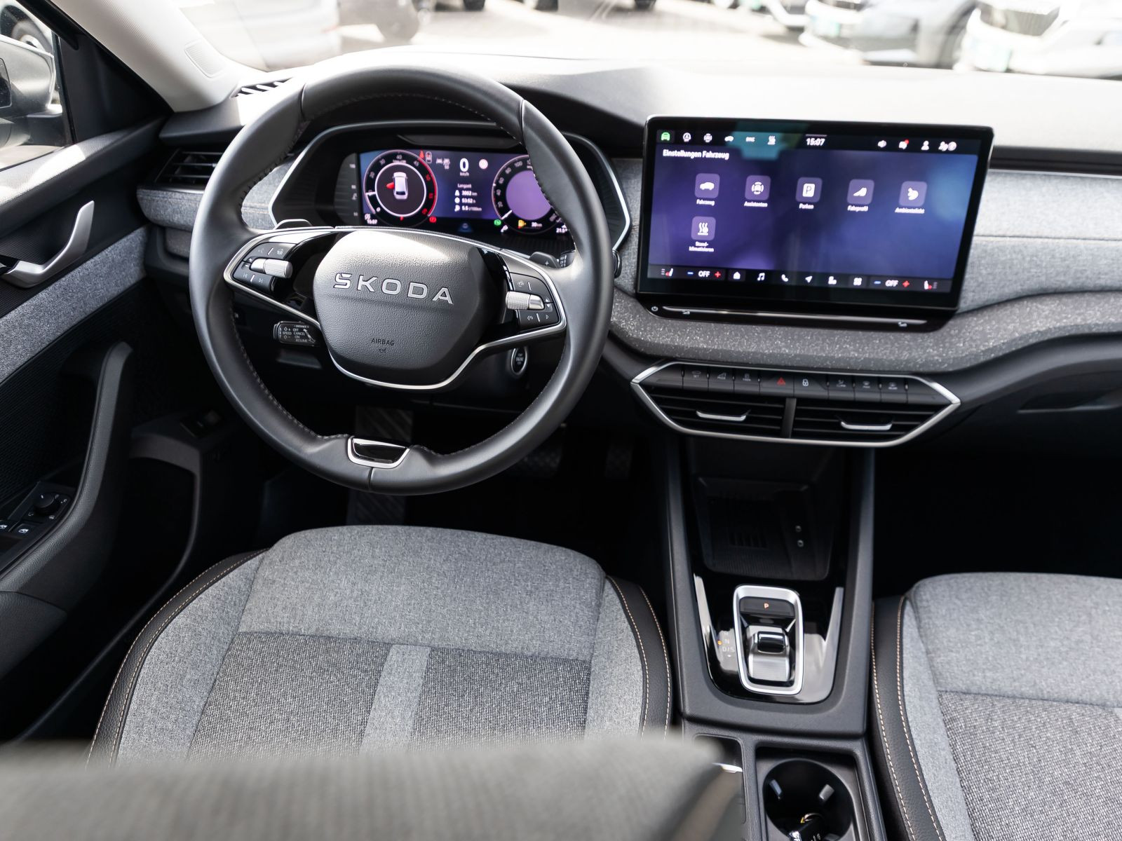 Skoda Octavia Combi Tour 2.0TDI 110kW ACC LED