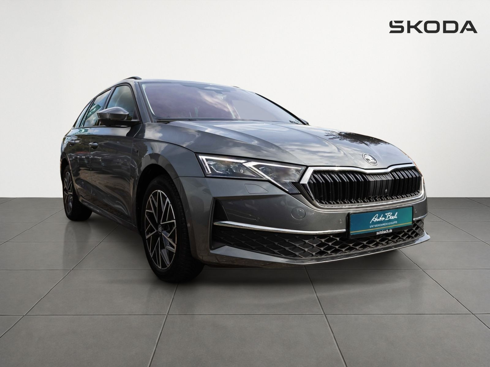 Skoda Octavia Combi Tour 2.0TDI 110kW ACC LED